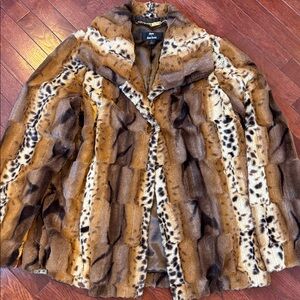 Dennis Basso faux fur leopard cheetah coat jacket size large